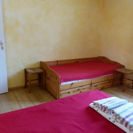 Chaleureux Pour Randonnees Au Pays D'huriel Lejlighed Saint-Palais (Allier)