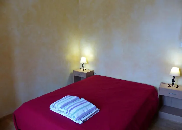 Chaleureux à Saint-palais - 2 Chambres, Proche Nature - Fr-1-489-418 * Saint-Palais (Allier)